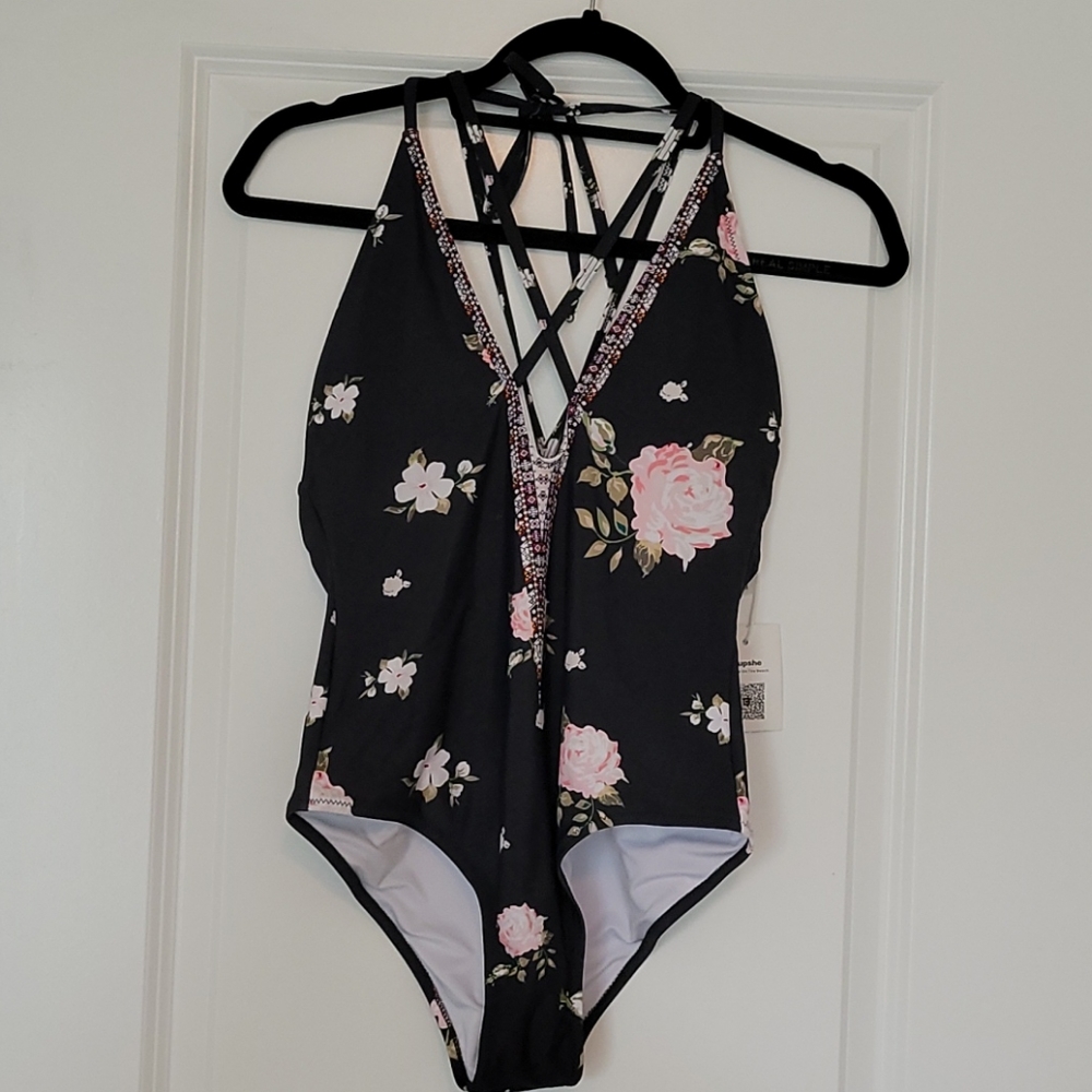 Cupshe floral one piece